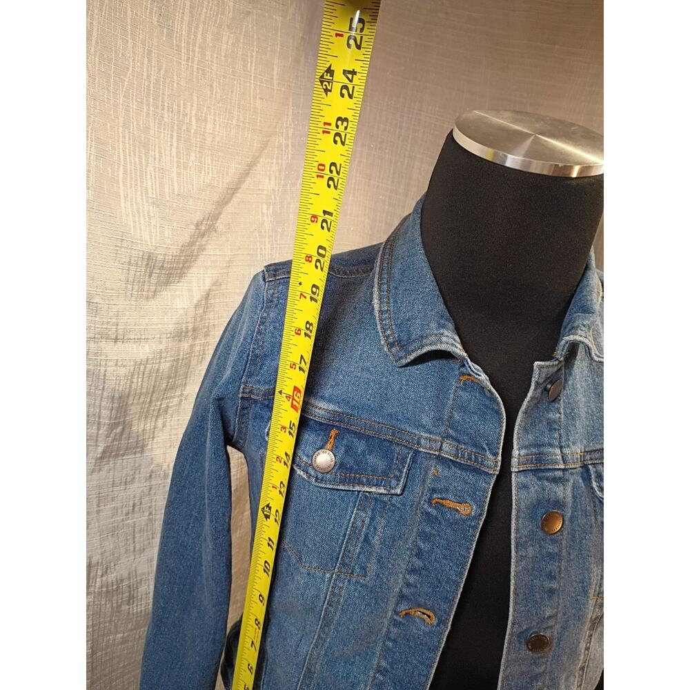 Universal Thread Jean Jacket Size M - Picture 7 of 12